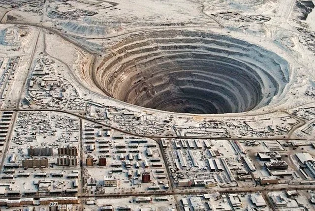 Mirny Diamond Mine, Eastern Siberia