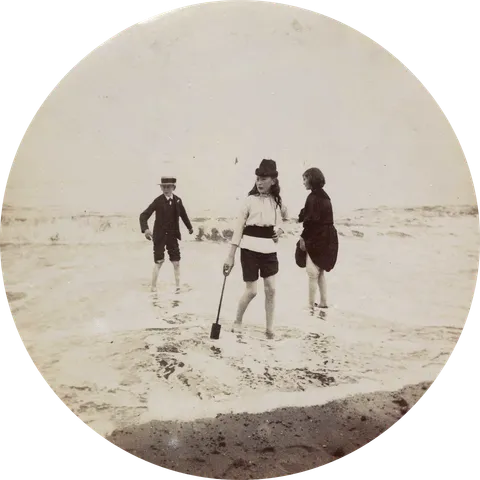 The Joy of a Round Photograph